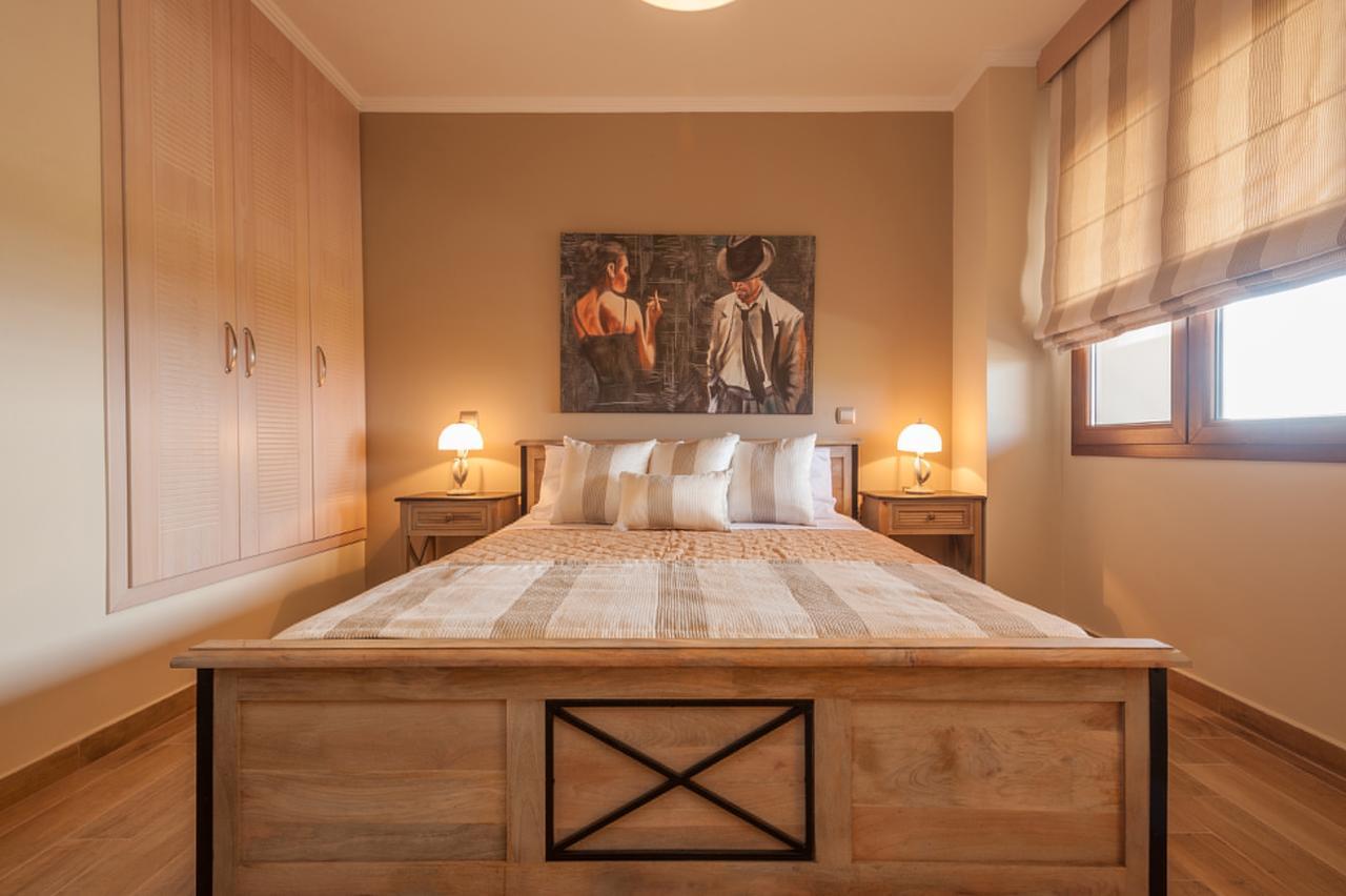 Evgatis Beach Luxury Apts Thanos ภายนอก รูปภาพ